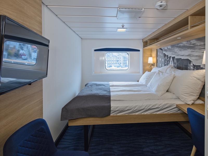 Arctic Superior | Middle deck for 2 travellers